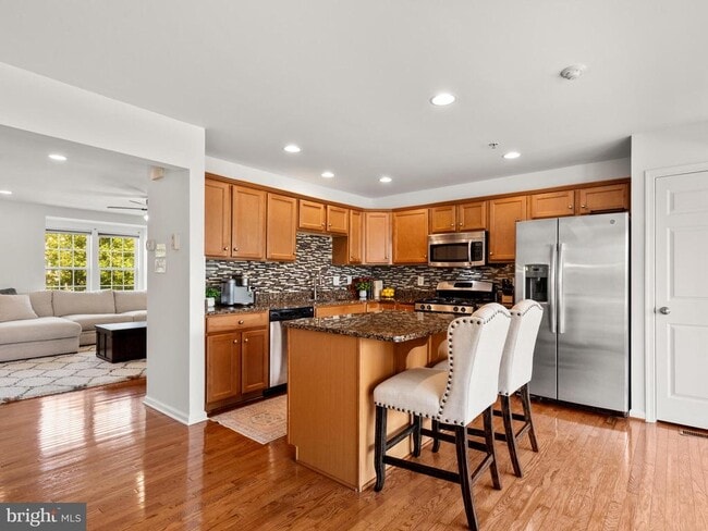 Building Photo - 232 Tall Trees Cir