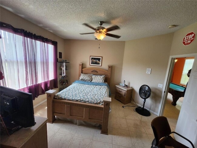 Building Photo - 2503 Buttercup Ct
