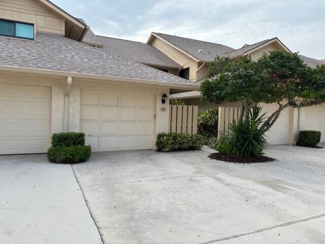 Building Photo - 17109 Waterbend Dr