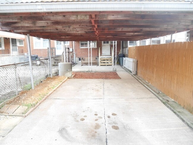 Building Photo - 3 Bedroom Home-Middle River!