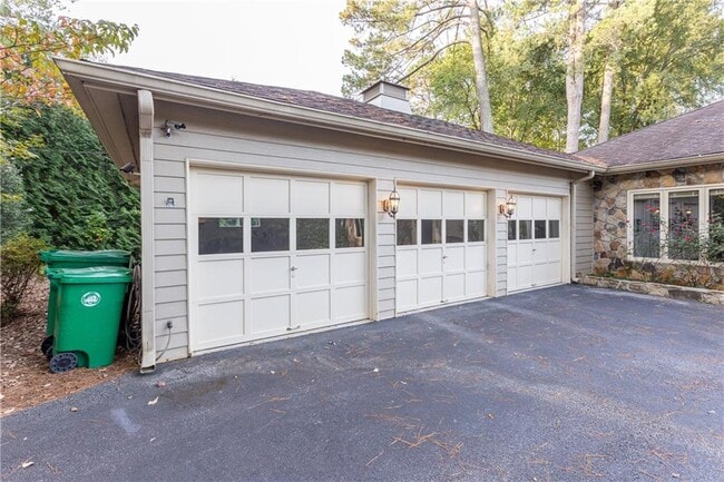 Building Photo - 3536 Mill Creek Rd NE