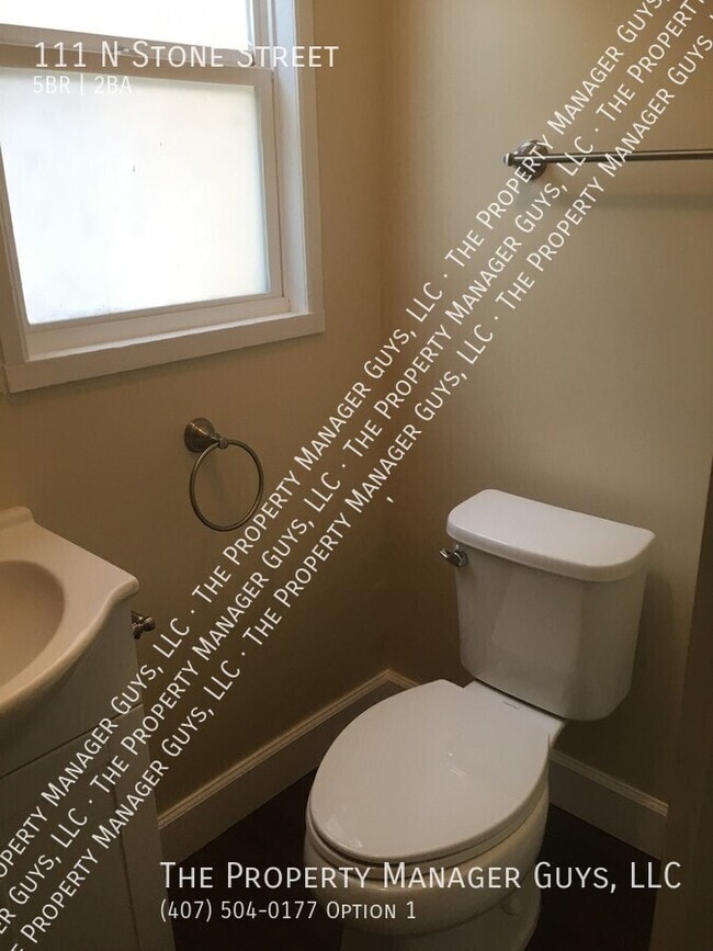 Building Photo - 111 N Stone St