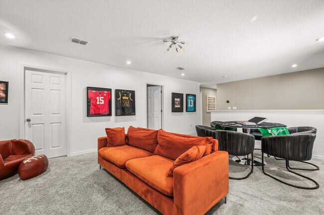 Building Photo - 8953 Amelia Downs Trail