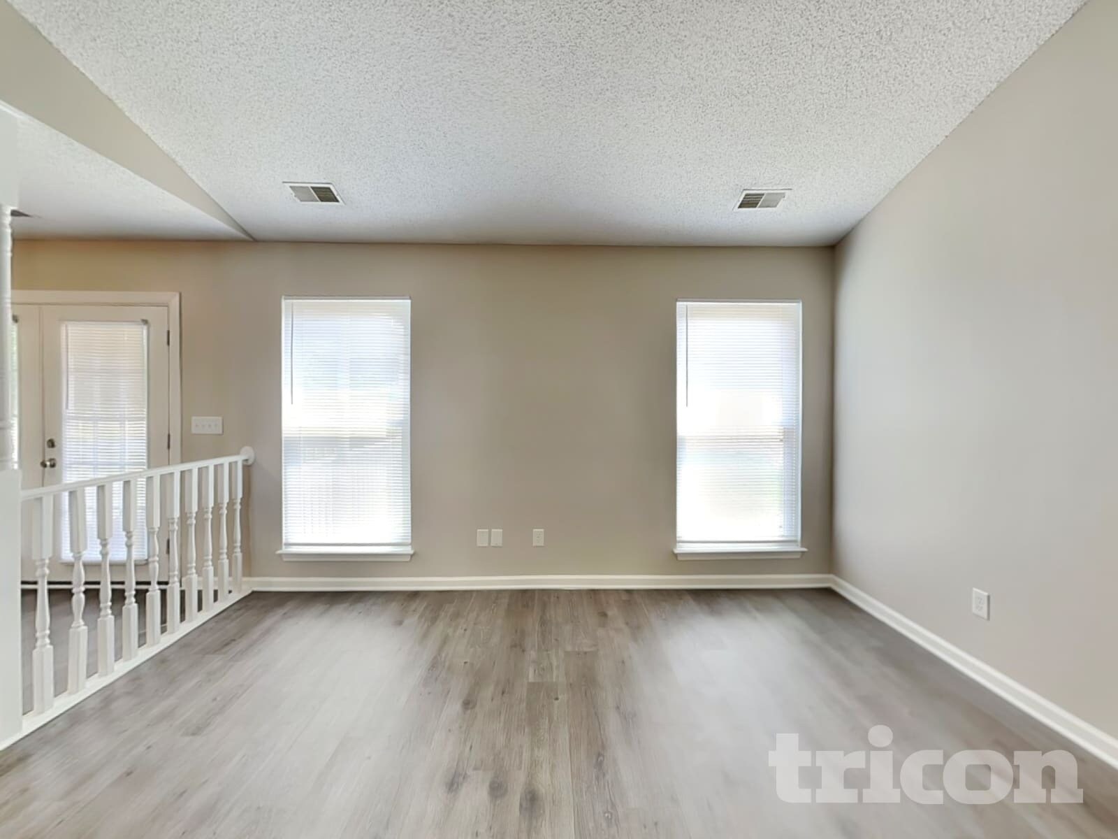 Building Photo - 824 Cedar Break Ct