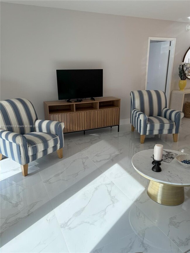 Building Photo - 5701 Collins Ave