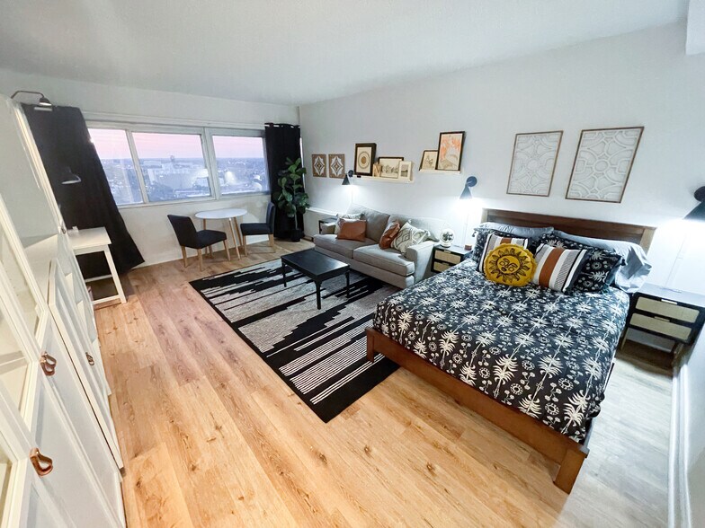 Building Photo - 1520 Senate St