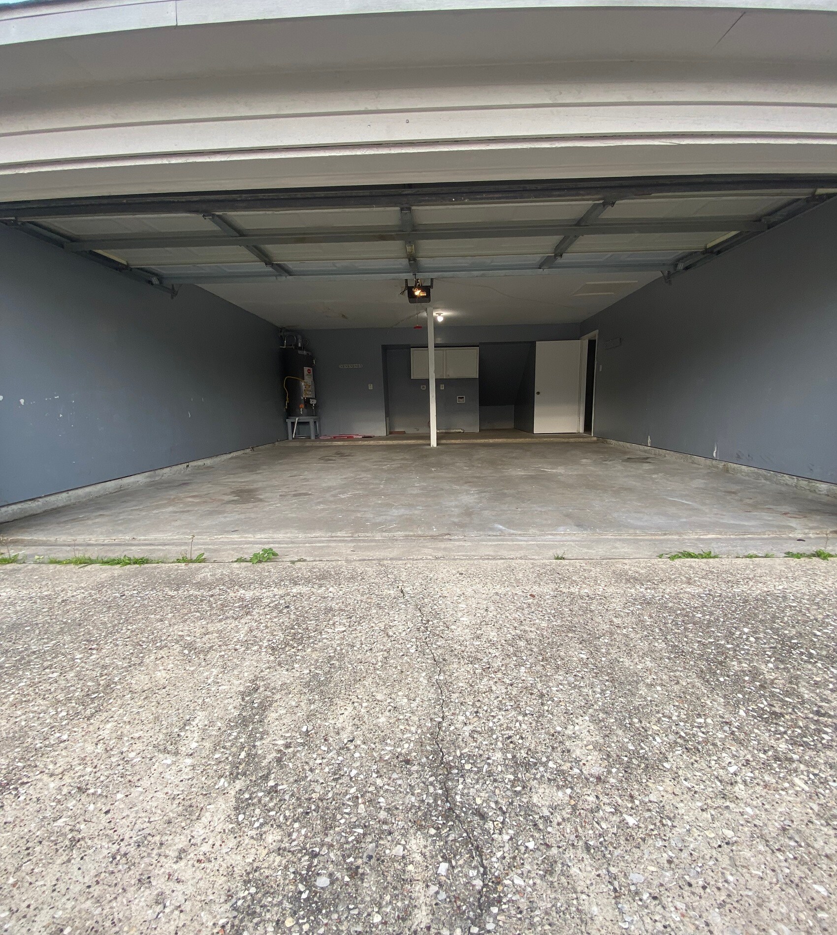 Building Photo - 7842 Winehill Ln