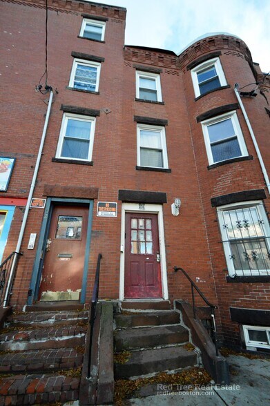 Building Photo - 104 Hammond St