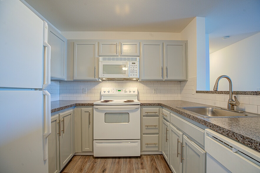 Building Photo - Eola Heights Apartments