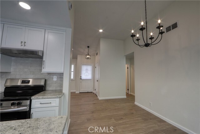 Building Photo - 33 Summerfield