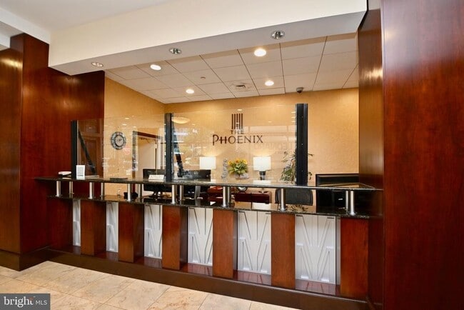 Building Photo - 1020 N Highland St