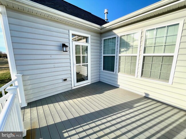 Building Photo - 906 Moorings Cir