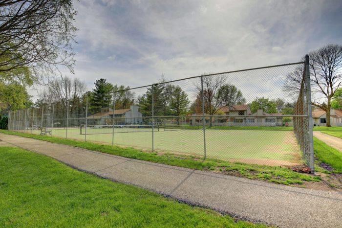 Building Photo - 2127 Melrose Dr