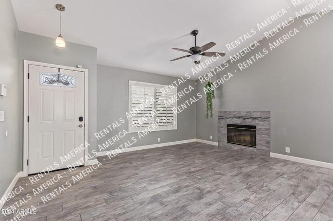 Building Photo - 3922 W Morelos St