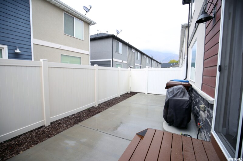 Building Photo - 1754 W 10 S