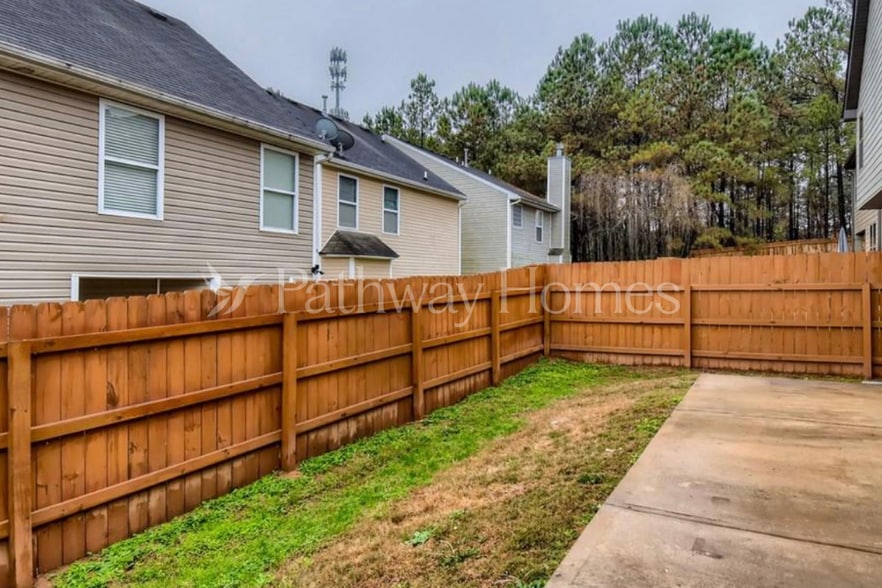 Building Photo - 1610 Potomac Ct