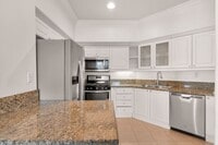 Building Photo - Gorgeous 3rd Floor Corner Unit in Summit Village Condominiums!