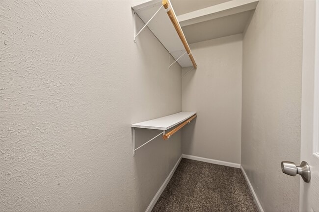 Building Photo - 10 Ferguson St