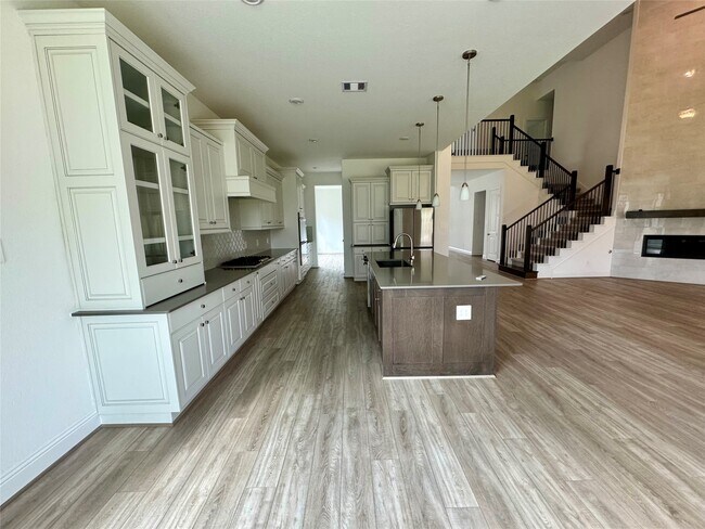Building Photo - 1215 Tallow Park Ln