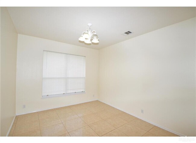 Building Photo - 4410 Santa Fabiola St
