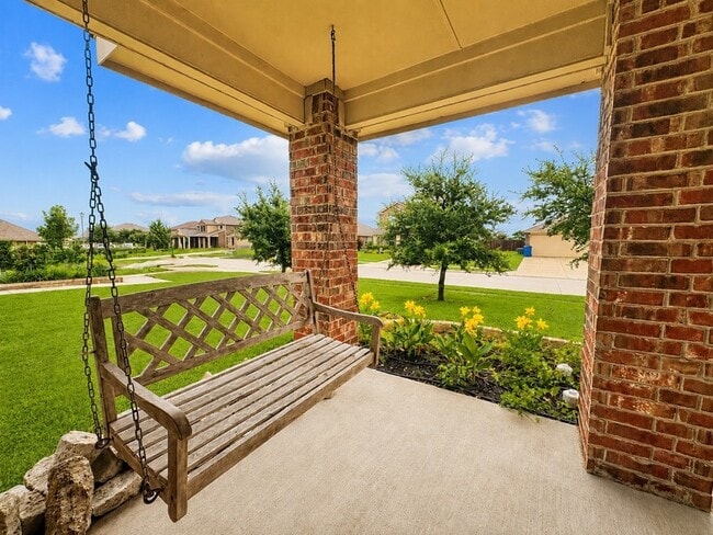 Building Photo - 716 Mallard Dr