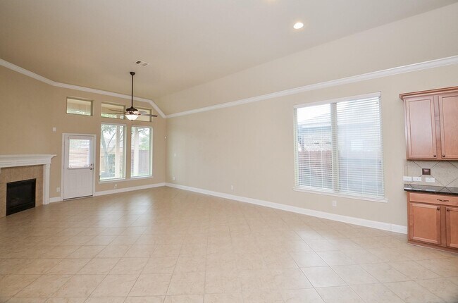 Building Photo - 27515 Huggins Crest Ct