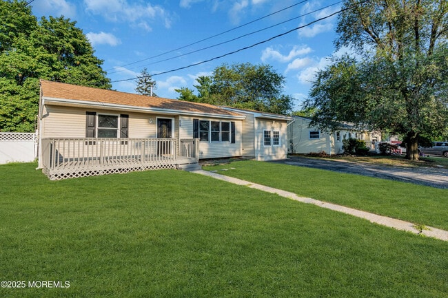 Building Photo - 879 Egret Dr