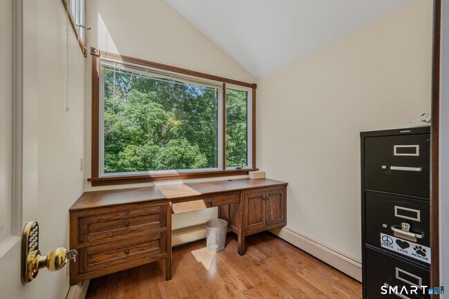 Building Photo - 82 Sill Ln