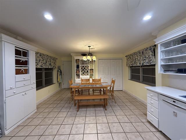 Building Photo - 1115 Salem Rd