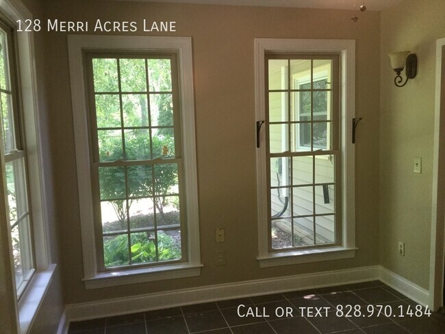 Building Photo - 128 Merri Acres Ln