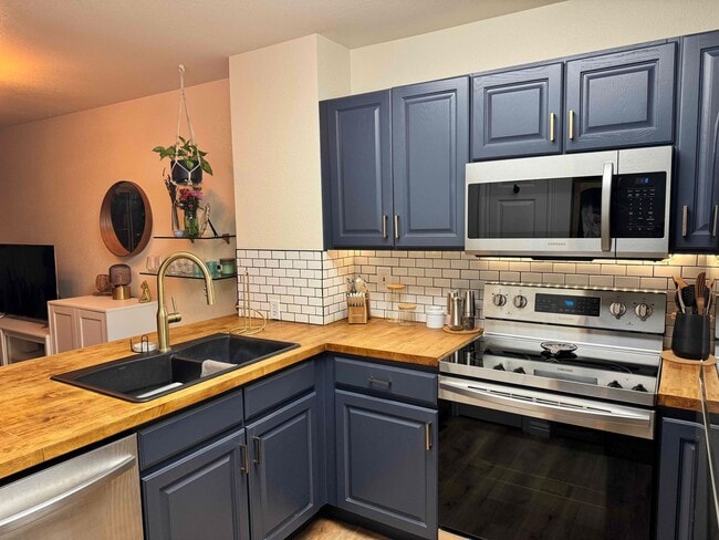 Building Photo - 1203 Warrior Way