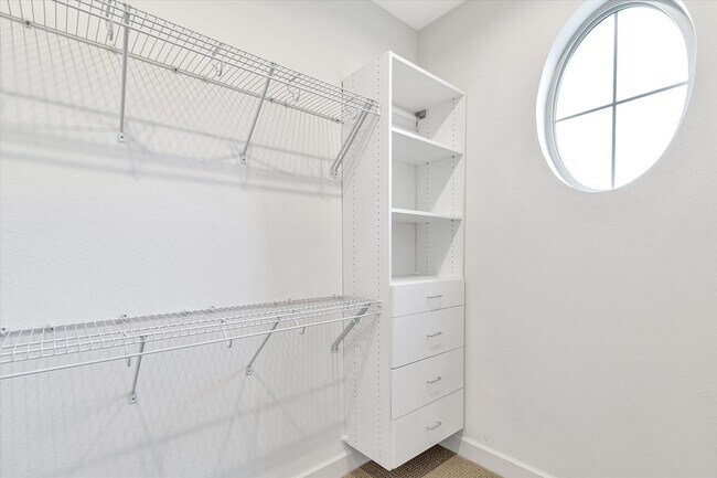 Building Photo - Wow! What a Great Home! Available Soon!