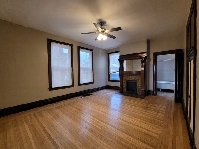 Building Photo - ter1714