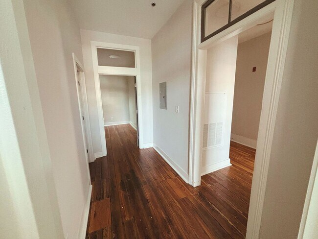 Building Photo - Garnett Street Apartments