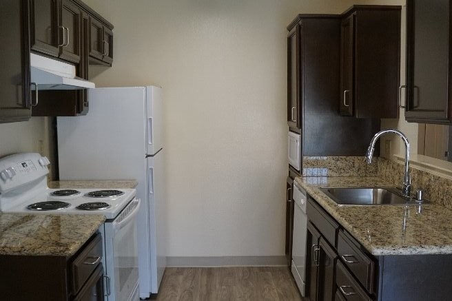 Upgraded style kitchen - Audubon Court Apartments