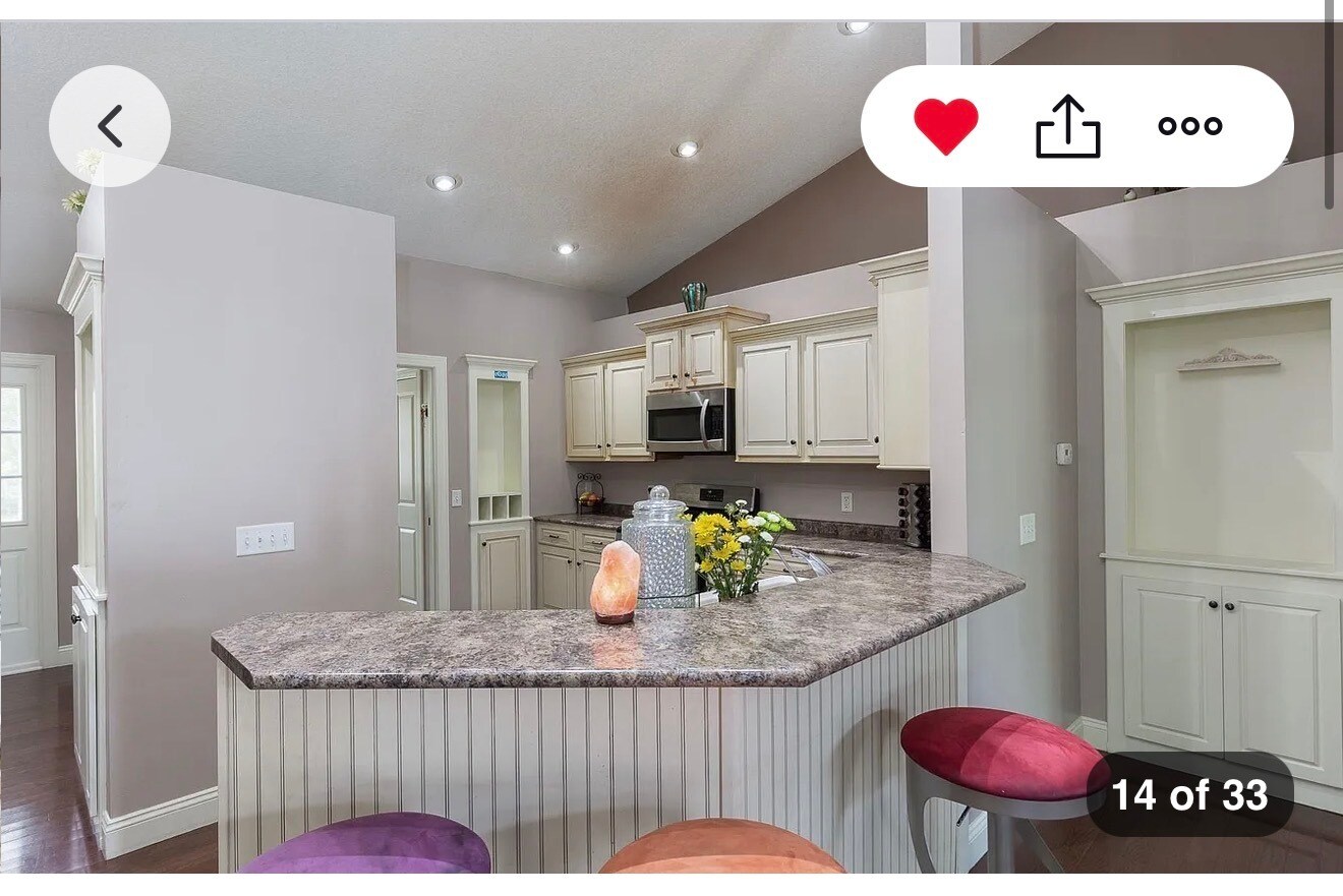 Building Photo - 3900 Sparrow Ct