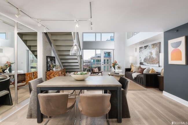 Building Photo - 200 Brannan St