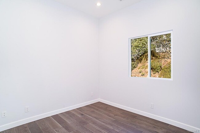 Building Photo - 3841 Ridgemoor Dr