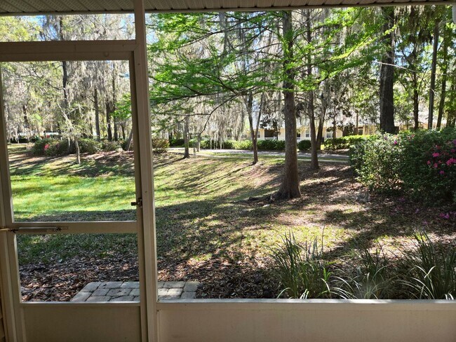 Building Photo - 3 Bedroom/ 2 Bath home at The Greens at West End