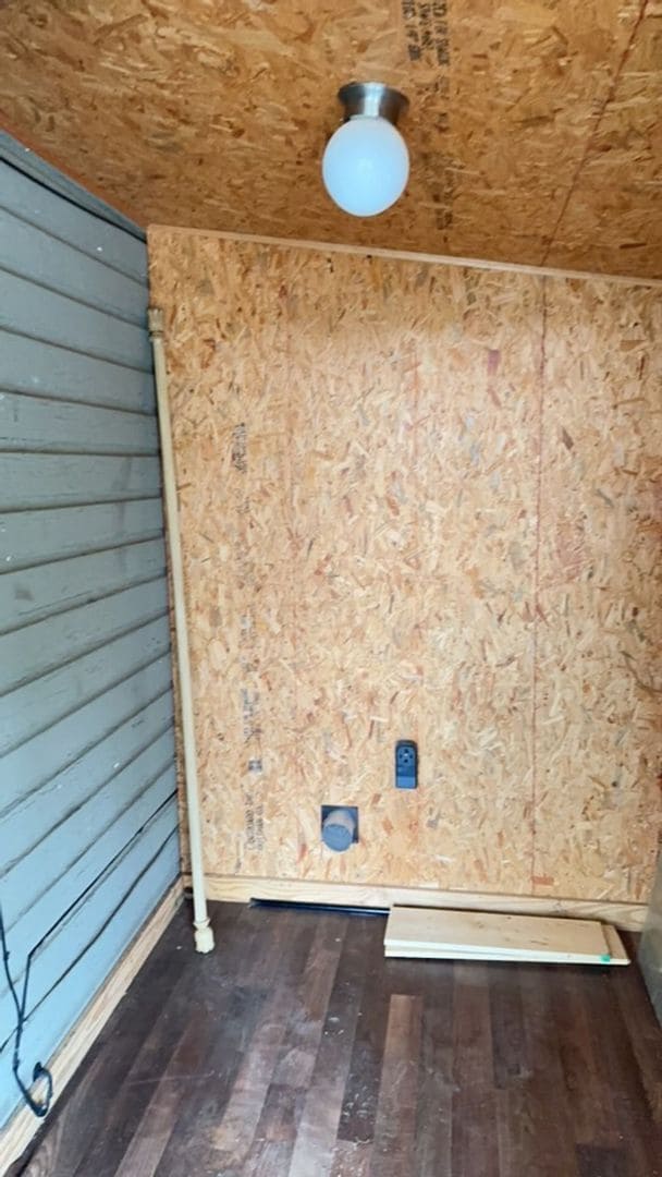 Building Photo - 329 Oglesby St