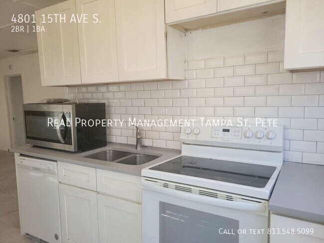 Building Photo - 4801 15th Ave S