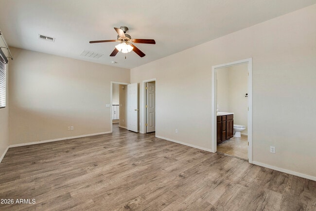 Building Photo - 6209 S 43rd Dr