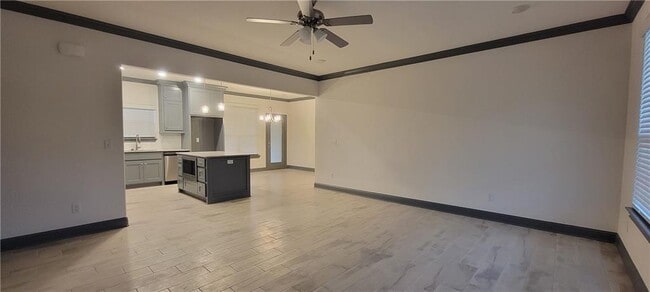 Building Photo - 240 Vicks Cir