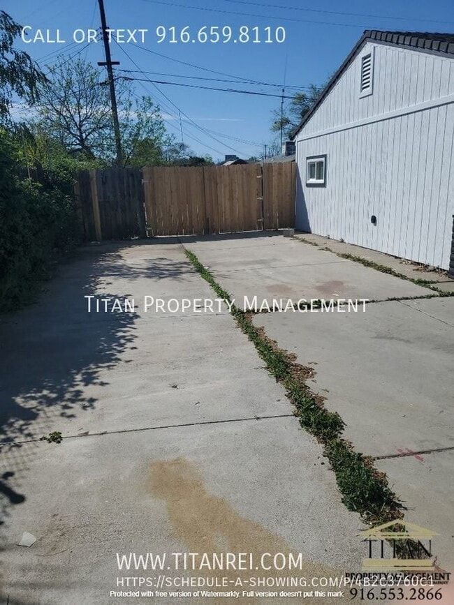 Building Photo - 7800 50th Ave