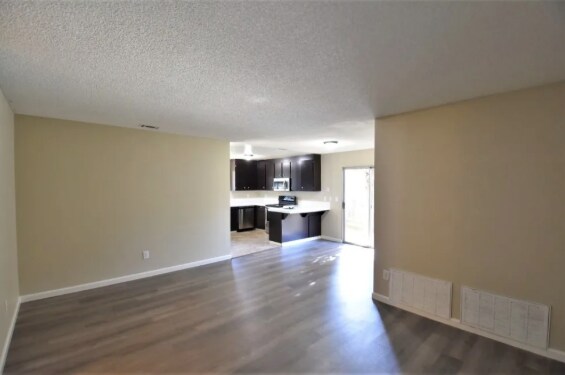 Building Photo - 922 Cypress St