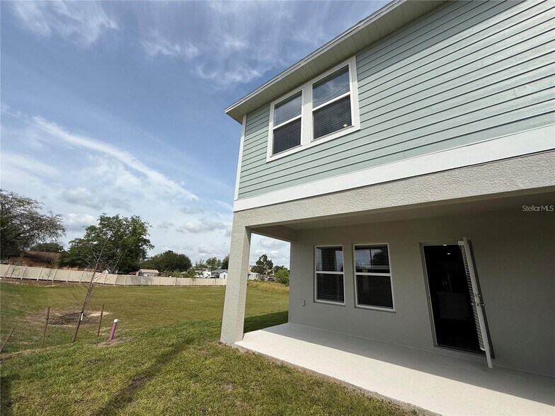 Building Photo - 3867 King Hill Dr