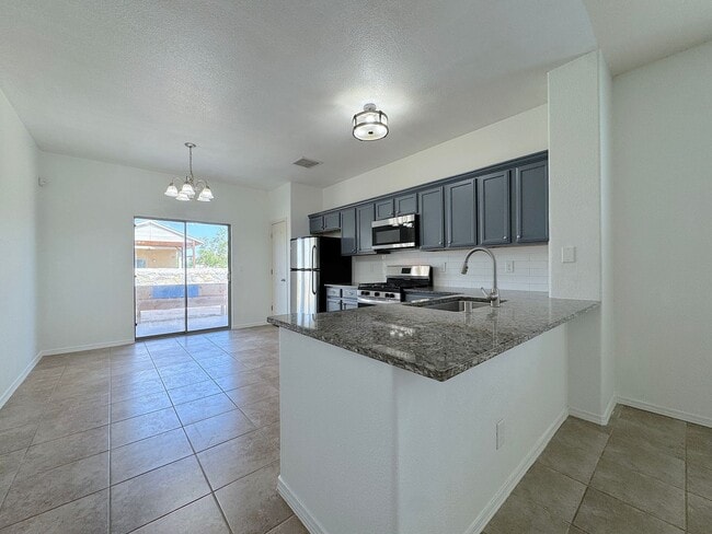 Building Photo - 14475 Miguel Terrazas Dr