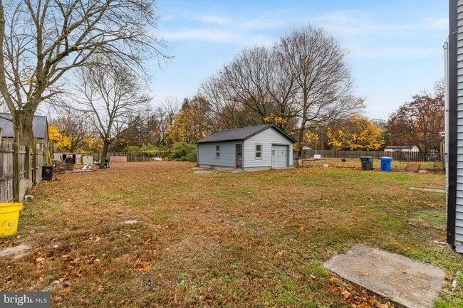 Building Photo - 14 Zane St