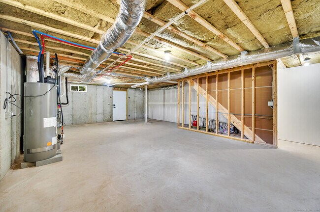 Building Photo - 33 West End Ave