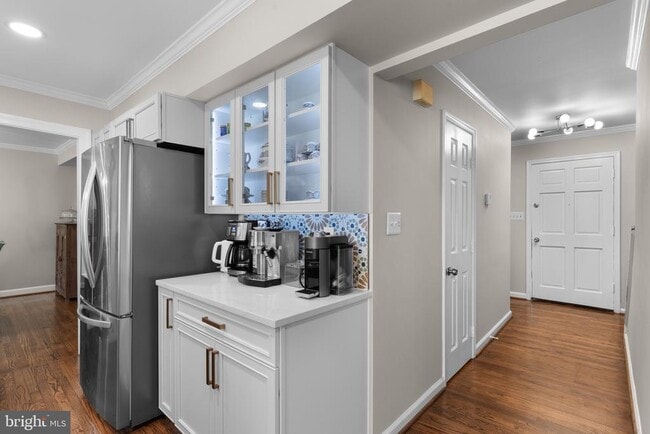 Building Photo - 7020 Venus Ct